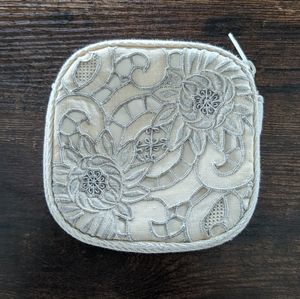 Vintage Compact Make Up Bag Canvas with Lace Overlay in Cream